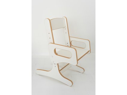 Vingo rostouci zidle bila