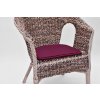 Ratanové křeslo s výpletem z listů banánovníku s vínovým polstrem
