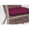 Ratanové křeslo s výpletem z listů banánovníku s vínovým polstrem
