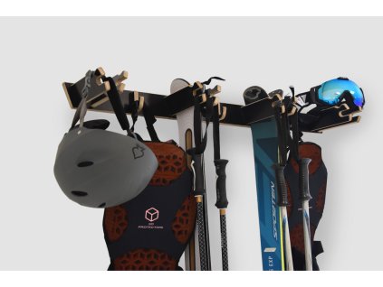 Függesztett állvány 4 pár síléc számára