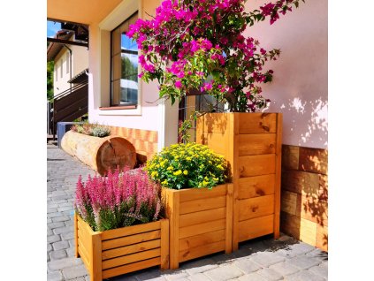 Hoher rechteckiger Holzgartenkasten - hellbraun, 39 x 39 x 79 cm