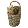 17565 2 zahradnicke naradi v proutenem kosiku velky set