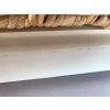 Weiße Holzkommode mit 6 Körben