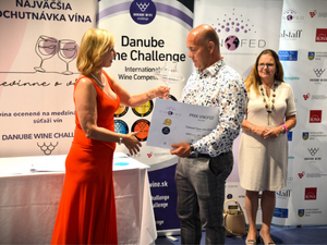 Vinidi boduje doma aj vo svete: Zlaté a strieborné medaily, aj prestížna trofej VINOFED Prix
