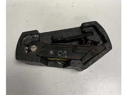 Zvedák sada pro výměnu kola Citroen C1