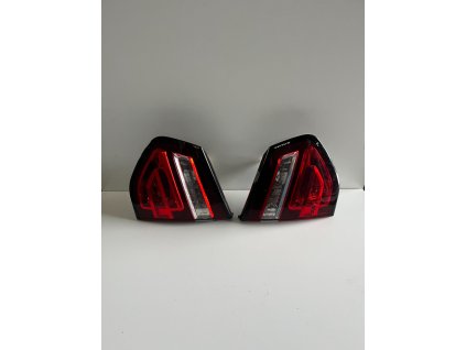 Citroen%20C4%20Picasso%20%2006 13%20sv%C4%9Btlo%20zadn%C3%AD%20%C4%8D%C3%A1st%20lev%C3%A1%20strana%20vnit%C5%99n%C3%AD%209673165080
