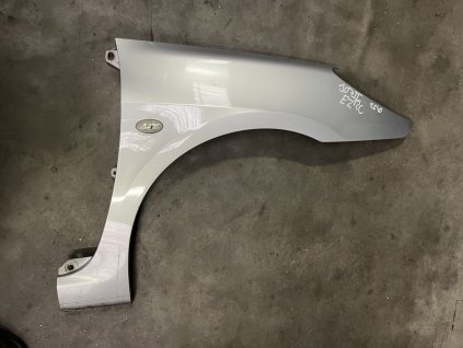 Blatník Peugeot 307 II pravý stříbrný EZRC