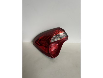 Zadní světlo Citroen DS5 levé