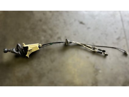 Kulisa řazení s táhly (lanky) převodovky Peugeot 807