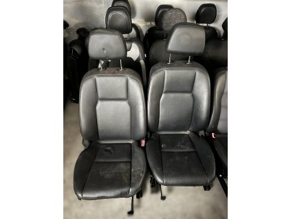 w 204 přední kožene přední 2000 (leva prava (2)