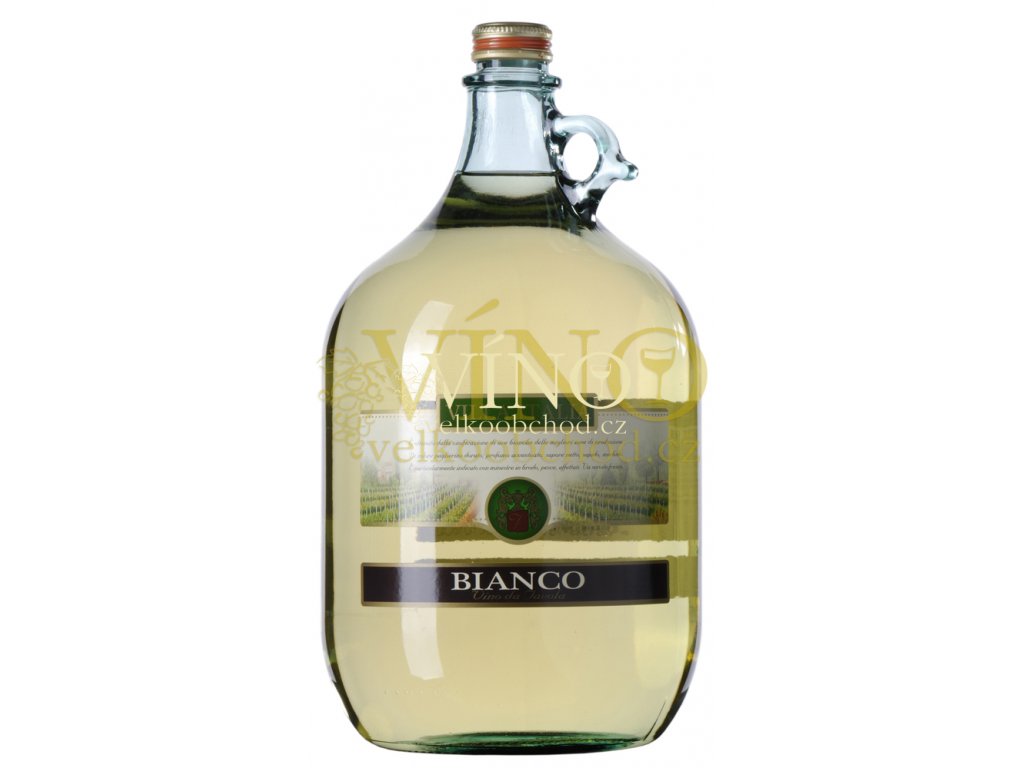 Вино 5 литров. Вино в коробках 10 литров. Georgian wine грузинское домашнее вино полусладкое красное. Вино сухое 5 литров. Вино древний крым 1,5.