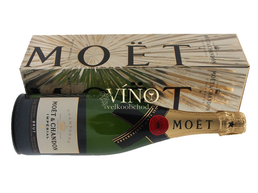 Akce ihned Champagne Moët & Chandon Brut Impérial 0,75 l festive dárkový box