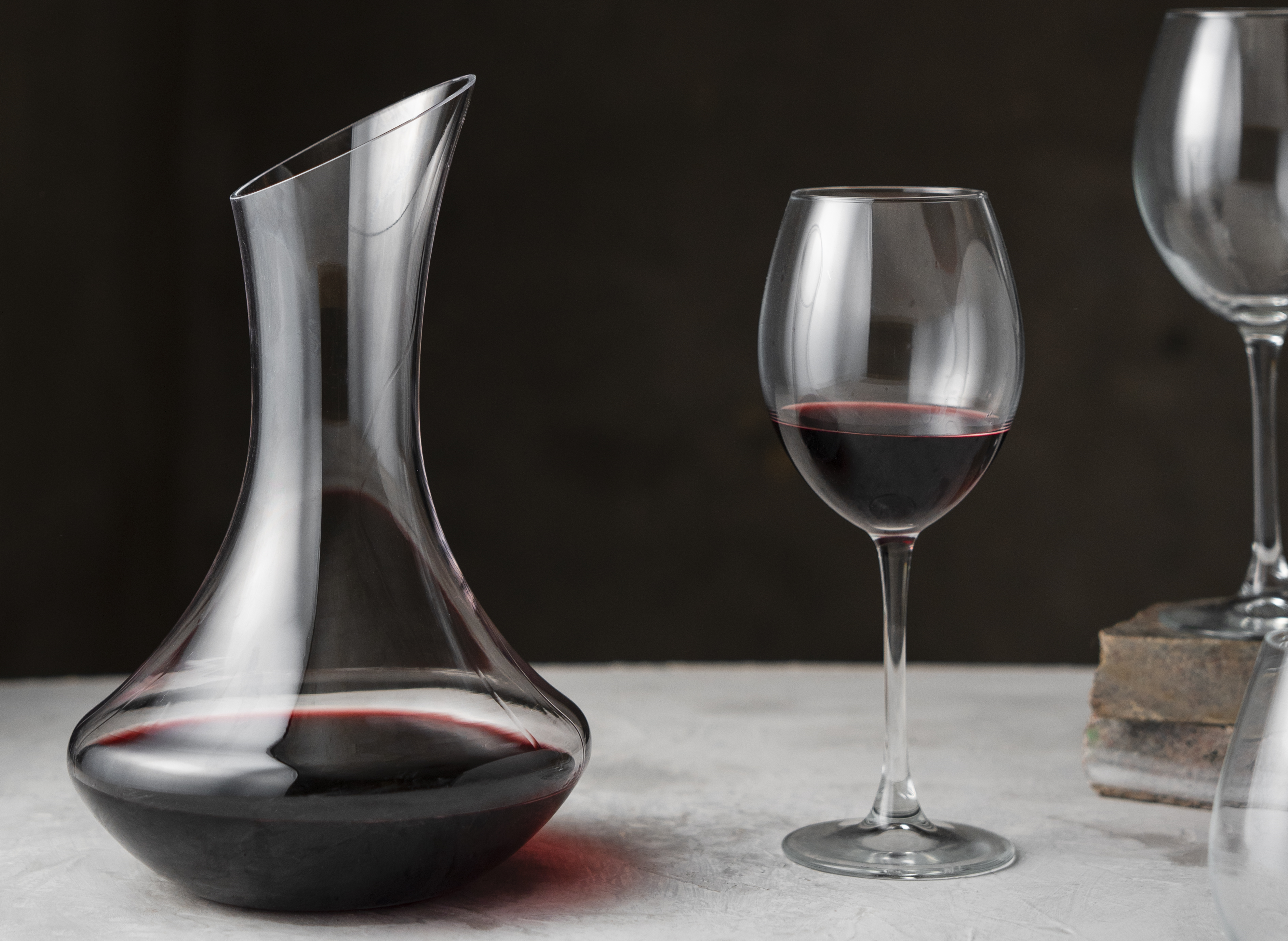 Proč a jak dekantovat víno?