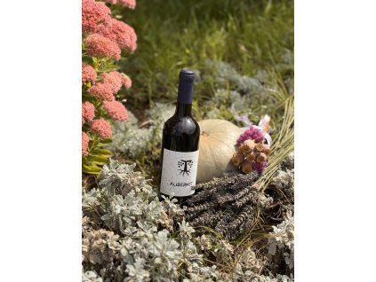 7c6b8be3 d701 4fa2 9870 8b00dfc77dad