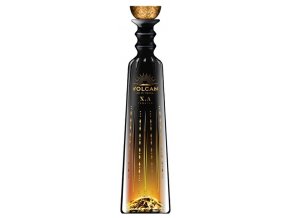VOLCAN XA 700ML WHITE BACKGROUND