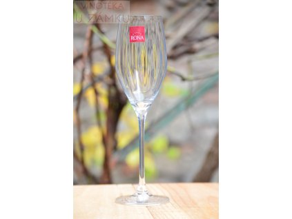 Sklenička na sekt Optical