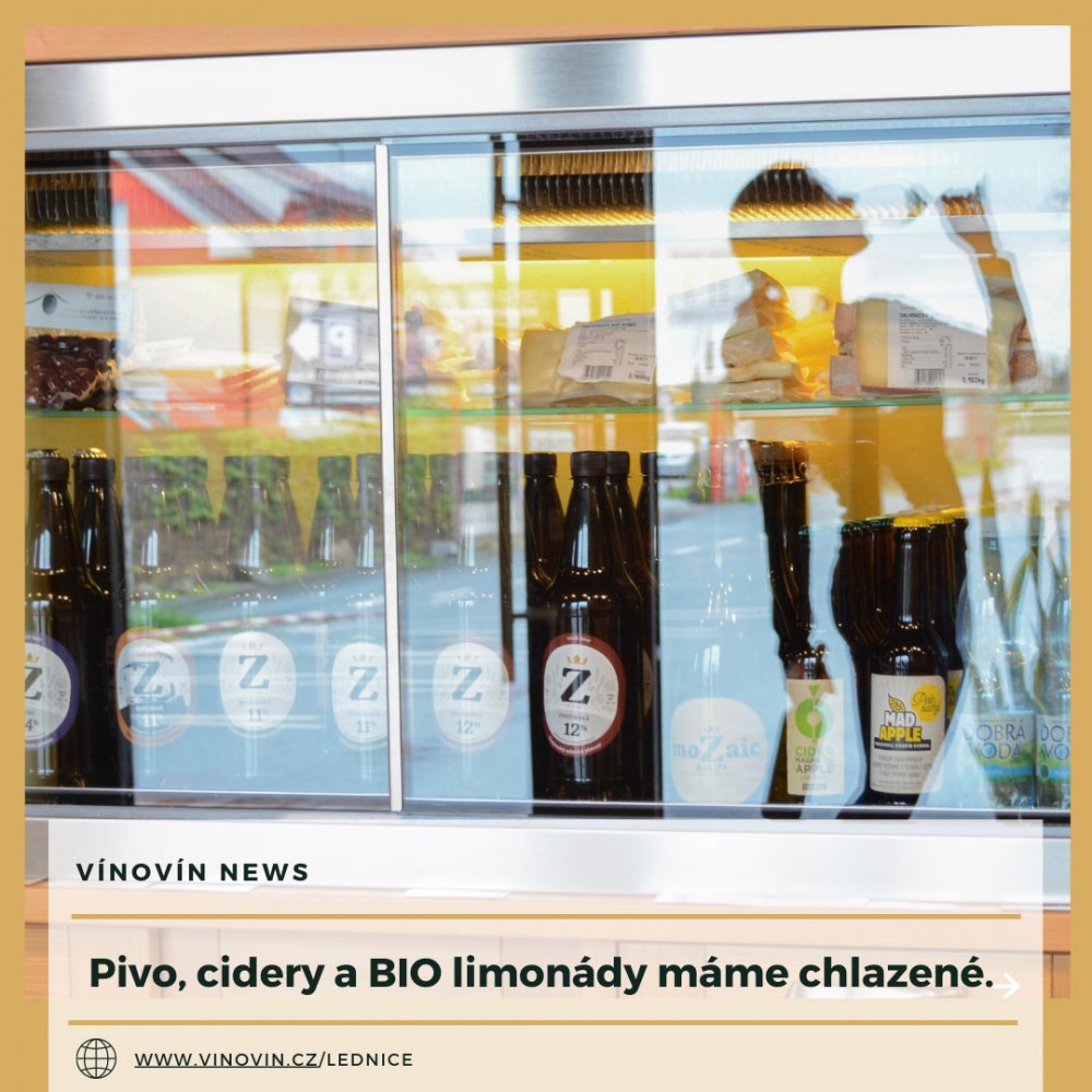Lednice v zádveří - ta se jen doplňuje z velké