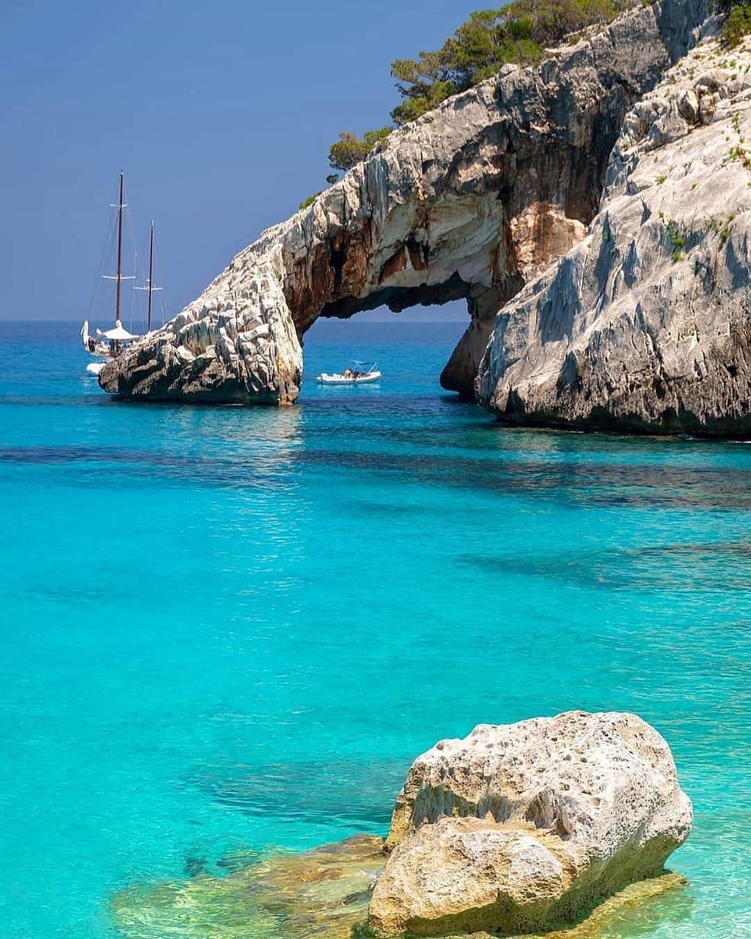 Výlet člunem po nejkrásnějších zátokách východní oblasti