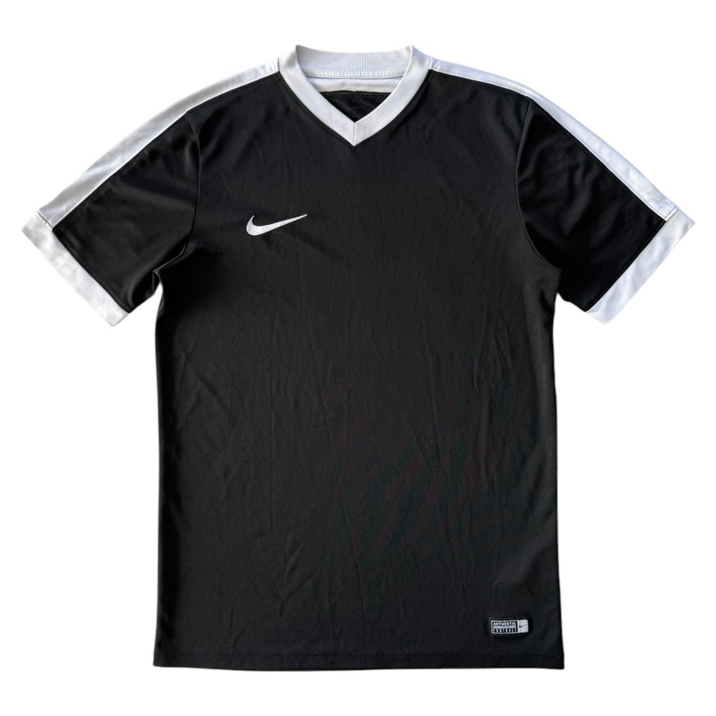 nike dresové triko černé 1