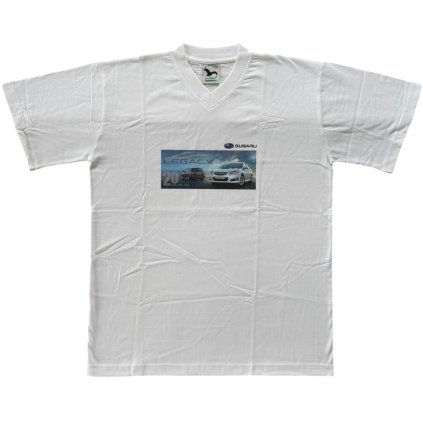 subaru vneck triko bílé s potiskem 1