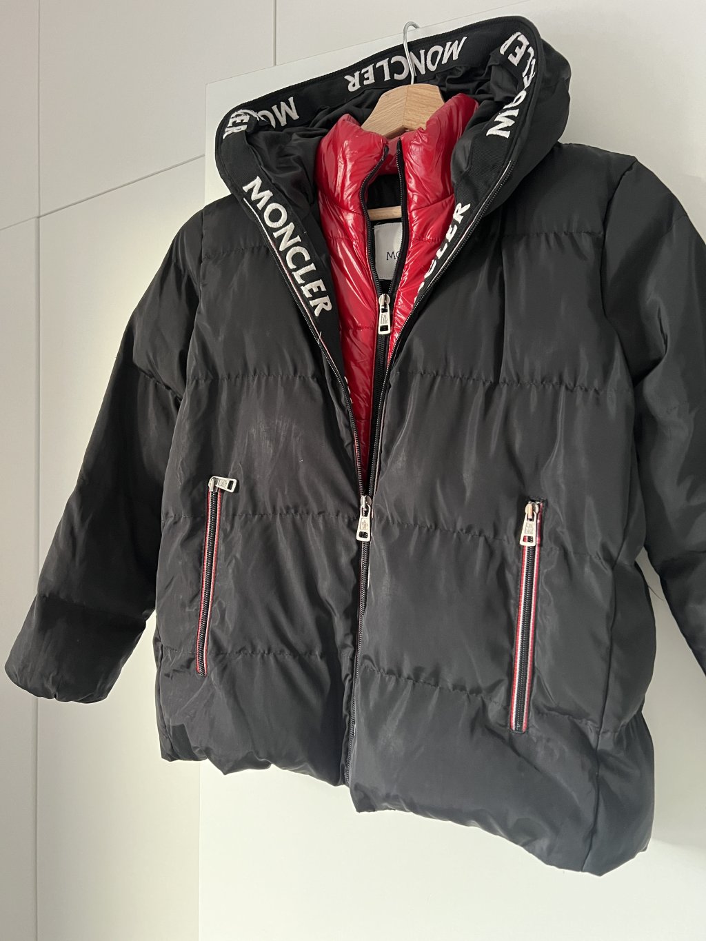 Moncler zimná bunda