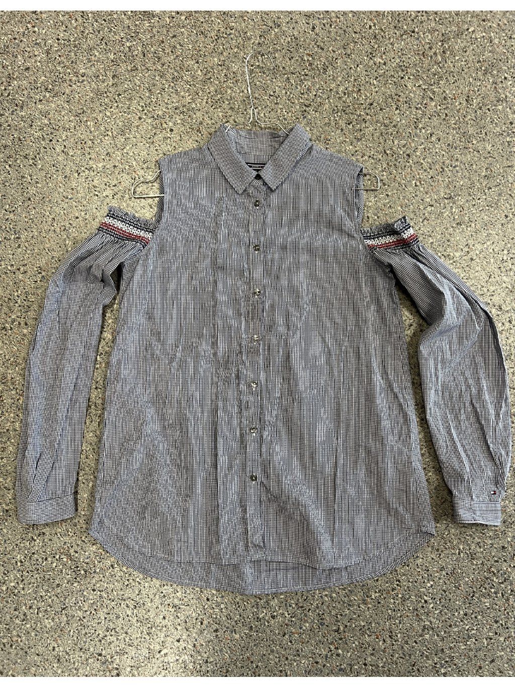 Tommy Hilfiger top