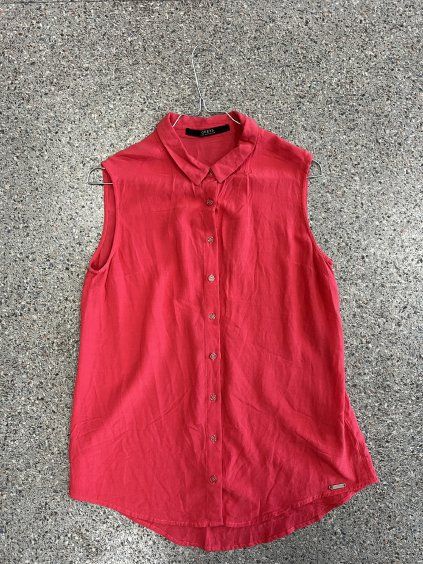 Guess top