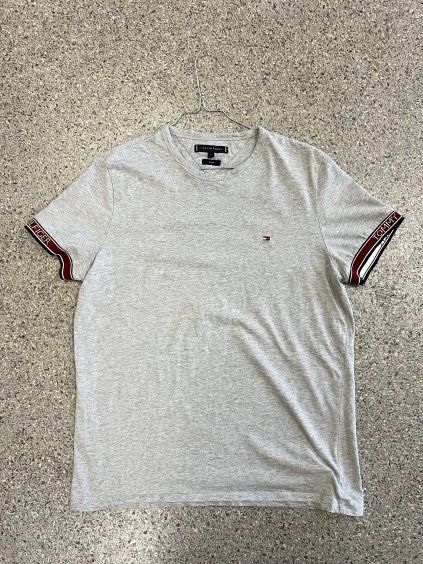 Tommy Hilfiger tričko