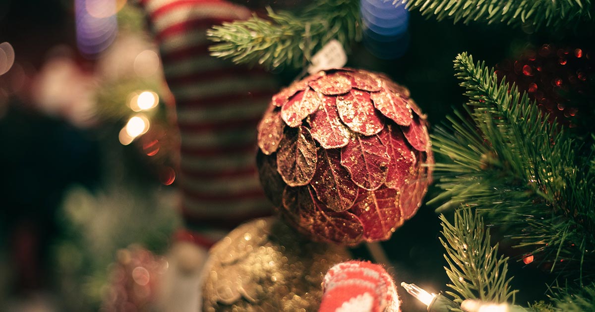 Vytvorte si vianočné dekorácie s kriedovými farbami