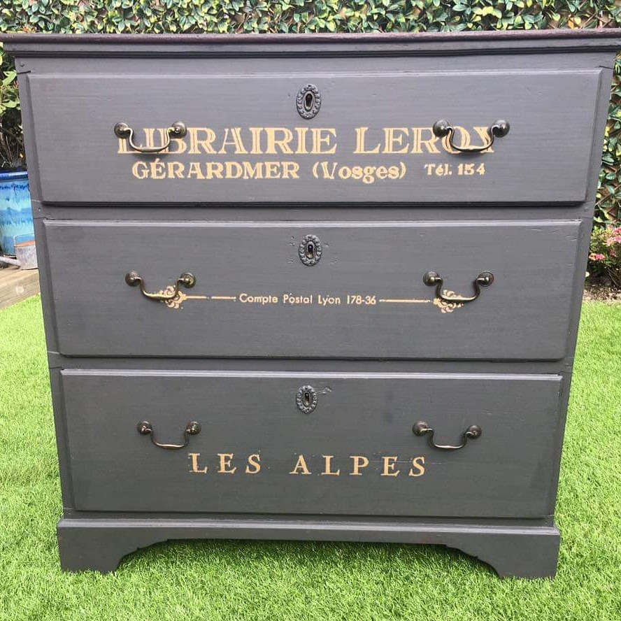 no-seal-chalk-paint-midnight-dark-grey-drawers-vintro-2