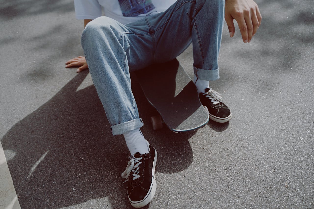 Hudební subkultury a jejich vliv na módu: Punk, grunge, hip-hop a další