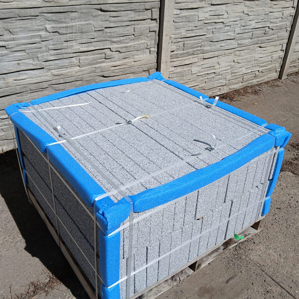 Žulový obrubník Bergama grey granite šířka 5cm Okrasné kameny > Žulové produkty