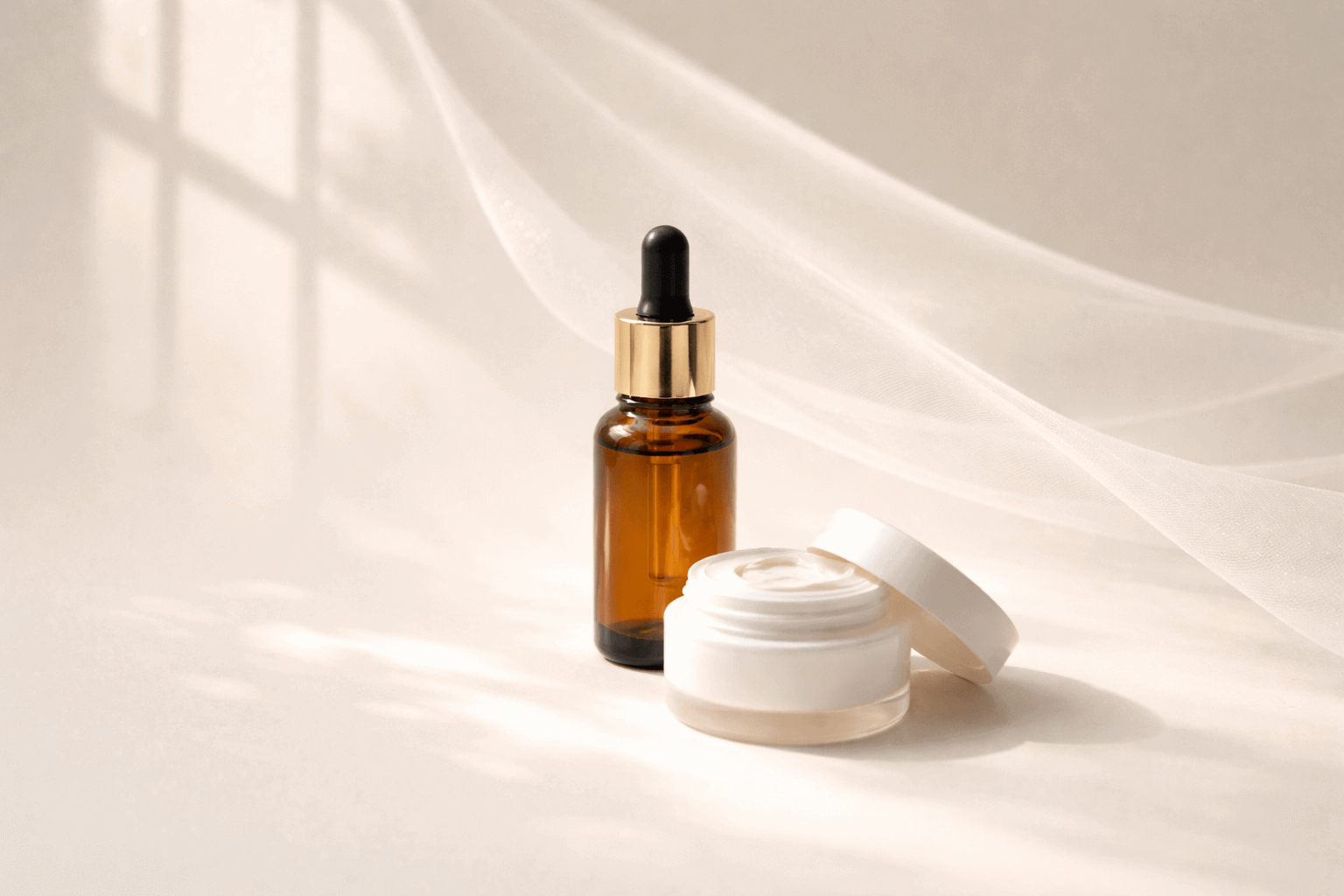 Jak začít s retinoidy bez podráždění: purge vs. irritation + plán na 4 týdny