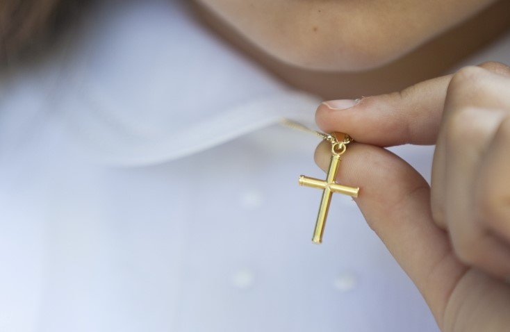 VIPgold-zlaty-privesok-krizik