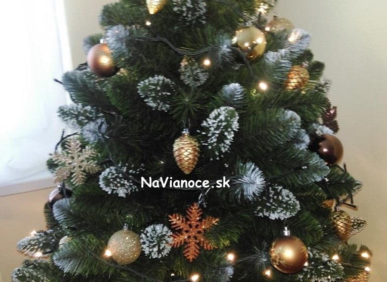 zasnezeny-maly-biely-vianocny-stromcek-150-cm