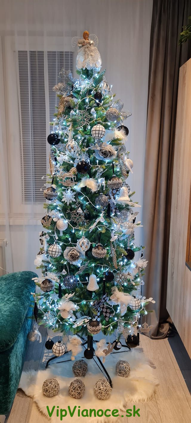 3d-umely-uzky-vianocny-stromcek