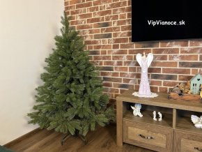 maly borovicovy 150cm umely vianocny stromcek cele 3d ihlicie