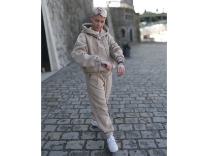 Facetune 02 03 2026 12 14 16