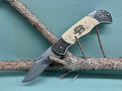 Albainox poľovnícky vreckový nôž motív diviak 19/8cm