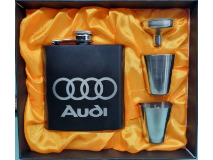 Ploskačka Audi  SADA 2 poháriky a lievik