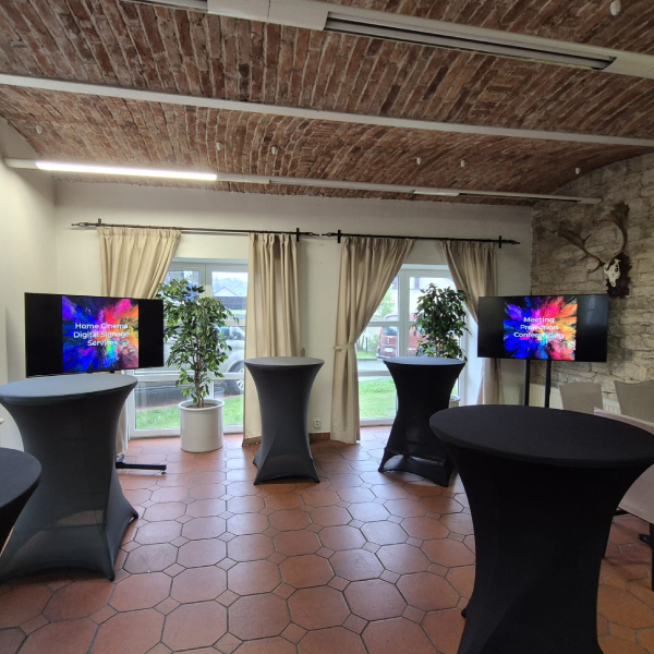 Videokonference na zámku Lány