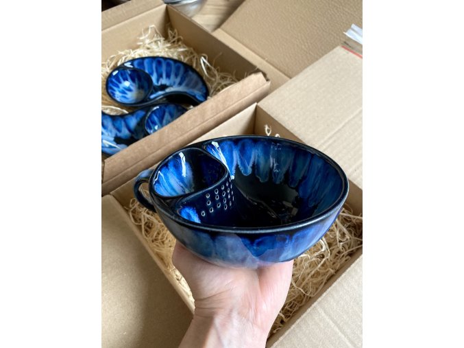 Vitahrnek děrovaný kapsáč paví očko