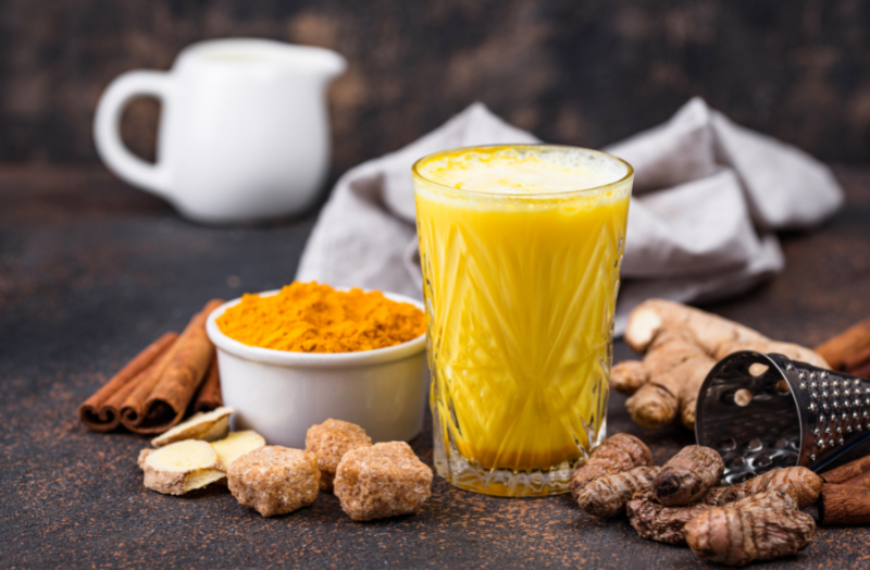 Zlatý zázrak: Zlaté mléko posílí nejen vaši imunitu