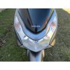 Honda PCX 125 - světlo přední