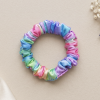Saténová scrunchie gumička - carnival 2