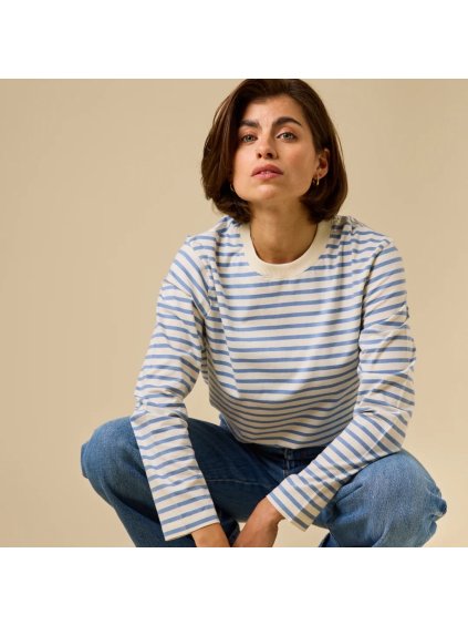 D9B41A5B EC94 4E81 B87D 816FD591942F