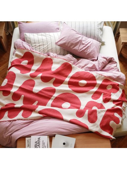 7CC49EC3 EC24 45DC A575 4F85AE37F7AA