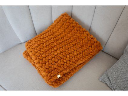 Dětská háčkovaná deka oranžová/hnědá – do kočárku a postýlky  55×70 cm, OEKO-TEX