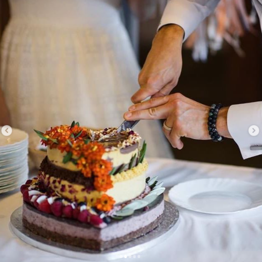 Úžasný dvoupatrový dort!! Daniel + Andrea - Vražené u Hranic