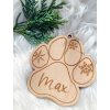 VIZUALI.CZ vánoční dřevěná ozdoba se jménem pejska kočky kočičky na vánoční stromeček ve tvaru packy ze dřeva